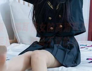 物恋传媒 – 猫耳修女的高清写真集，眼神里透出一种说不清的诱惑。