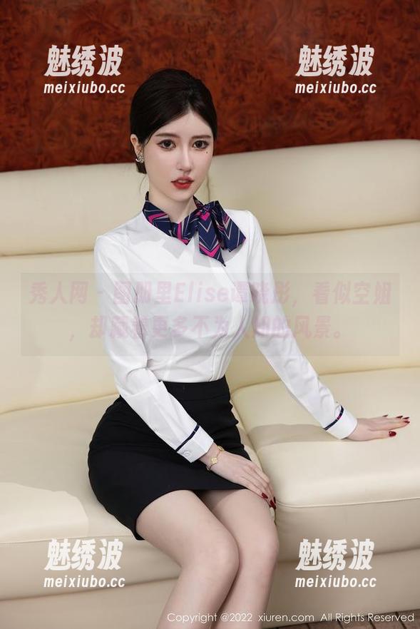 秀人网 - 图册里Elise谭晓彤，看似空姐，却藏着更多不为人知的风景。