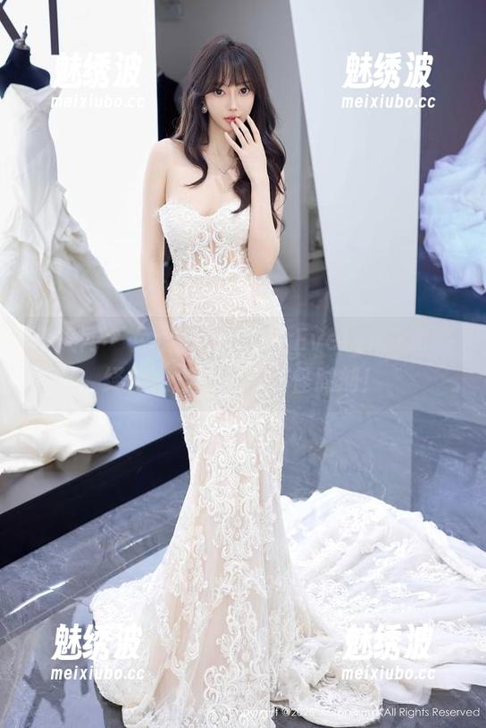 秀人网-Evelyn艾莉 秀人网 - 免费写真见闻:Evelyn艾莉演绎内衣与婚纱的搞怪时刻!