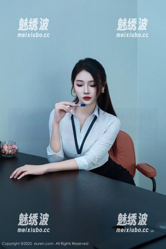 秀人网-周慕汐fairy 秀人网 - 恭喜,这就是周慕汐fairy的职场制服原图合集,专治不想上班的你。
