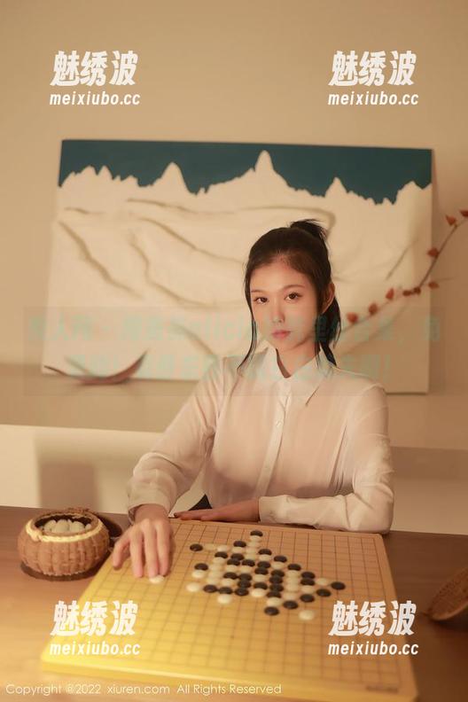 秀人网 - 周美美alicia的裤里丝合集，免费的！有些东西不能白白流失啊！