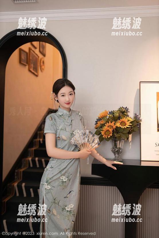秀人网 - 奈汐酱nice的护士图集，让人想问：这也是职业装吗？