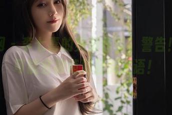 秀人网 – 李七喜的美脚作品，警告！看了可能会被萌到轻微失语！