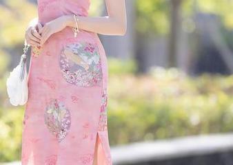 秀人网 – 油田溪溪的和服图集，阳光下居然没有圣光，真让人意外啊。