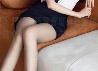 秀人网 – 只要你还没看过波巧酱的图包，裤里丝这个词就一直得在你脑海里打转，怪有趣的。