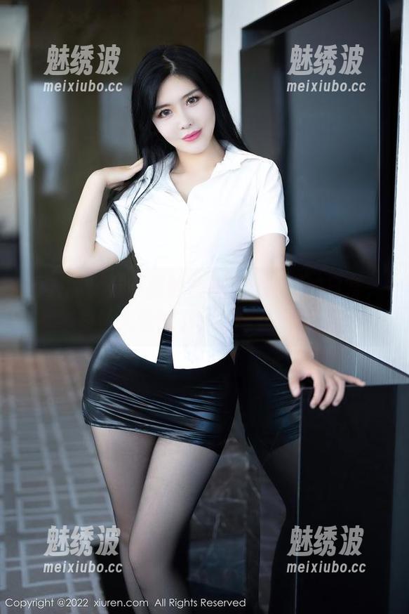 秀人网-苏苏阿 秀人网 - 苏苏阿的套图是女孩们的日常,却让人觉得有种暖意在流淌。