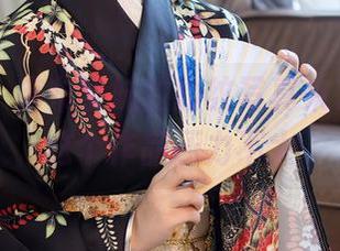 秀人网 – 麻布学妹的豹纹写真来了，下载这个作品压力不大