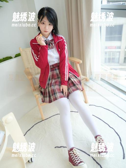 紧急企划 - 看小恩最新体操服，原图里其实是非常“厉害”的感觉。