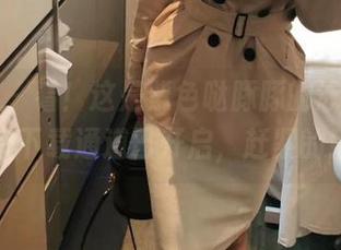 微密圈 – 看！这是紫色哒豚豚的泳衣，网盘下载通道已开启，赶紧的！