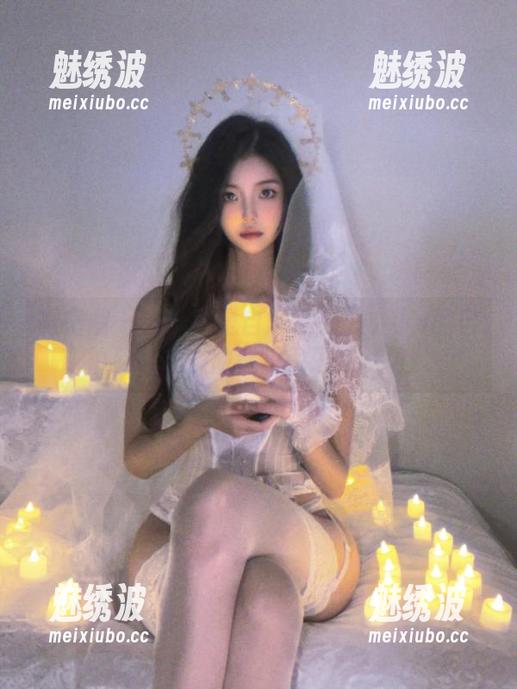 纪念小小v 微密圈 - 自黑还是自恋?纪念小小v的自拍资源让我彻底见识了这一切!