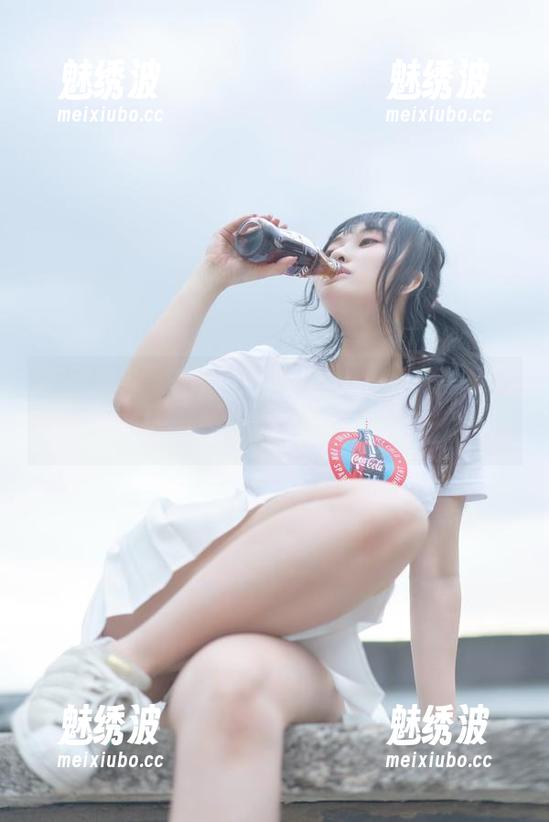 脱尾巴Mizuki 不用排队,脱尾巴Mizuki的赛博朋克照片,易如反掌,还免费哦!