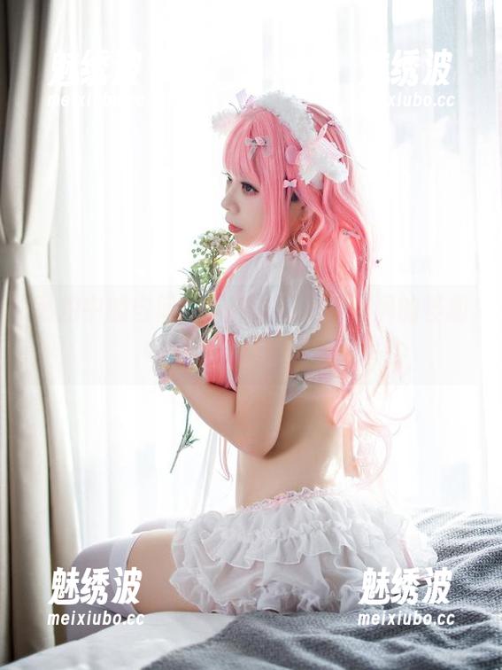 自闭颜球球 私拍中的自闭颜球球,万圣节满屏的怪趣味,你准备好了吗?