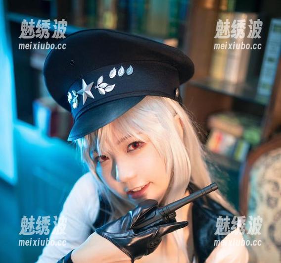 蓝小沂KiKi 这份集合,专治你的心事——蓝小沂KiKi的“姐姐”系列照片