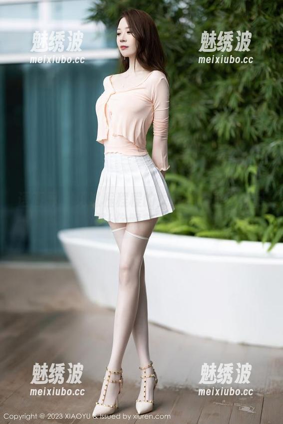 语画界-程程程 语画界 - 见过程程程的女友吗?这资源绝对让你眼前一亮?