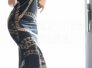 语画界 – 夏天没有圣光，只有言沫图集和一丝不羁的微风。