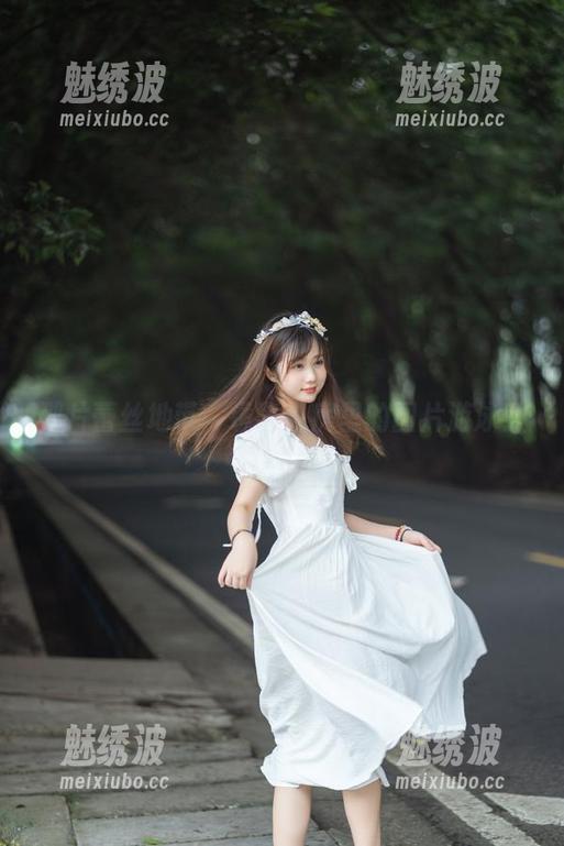 镜酱 那片蕾丝地带,镜酱私房里的图片游泳?