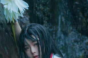 阿寨寨兔女郎美图上线，下载后请自行安排纸巾！
