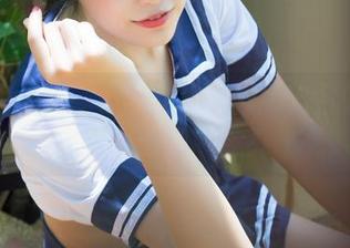 青豆客 – Lee小棠的美图合集：古兜温泉之水唇舌留香？