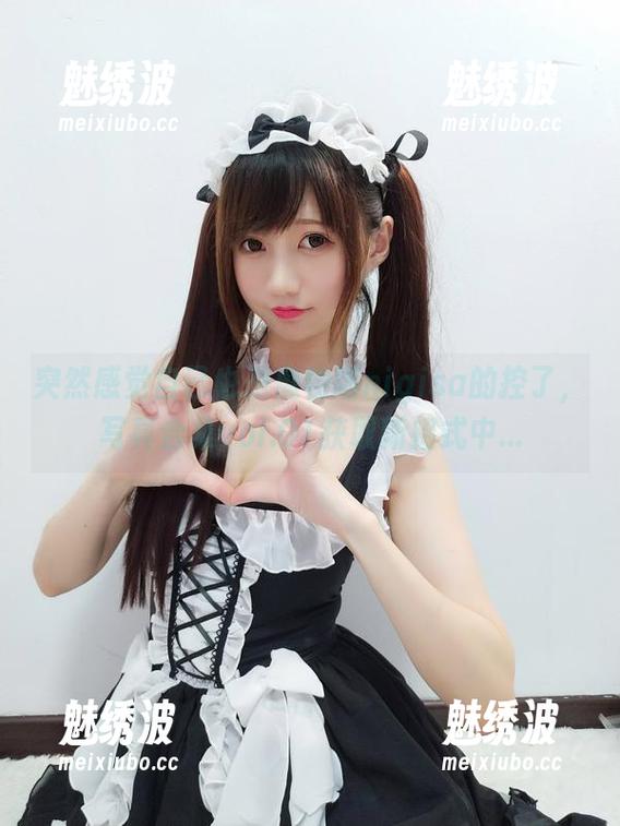 突然感觉自己也是魔物喵nigisa的控了，写真合集vol.01获取新招式中...