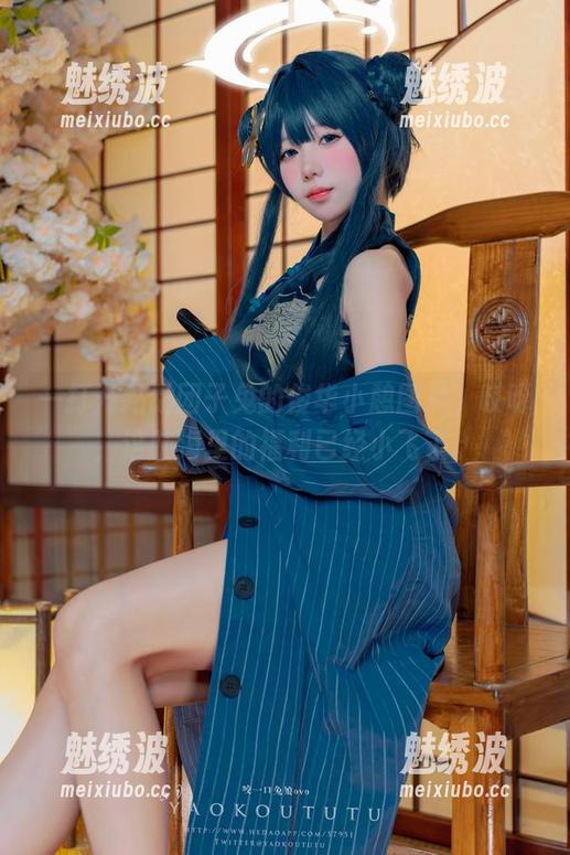 黏黏团子兔 一打开黏黏团子兔的绫华小憩图片,哎呀,这脑海里的福利已经小飞了。